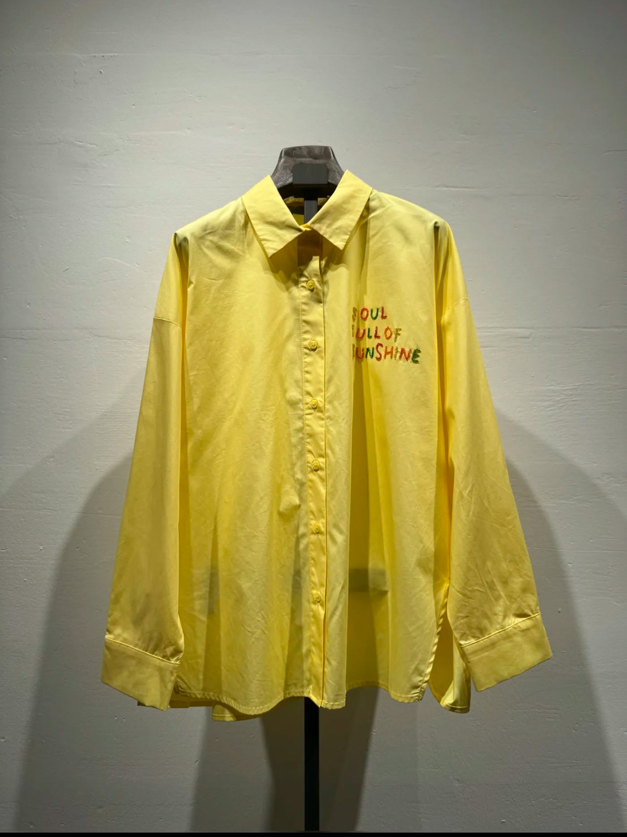 C780 - Chemise modèle Soul full of Sunshine, jaune